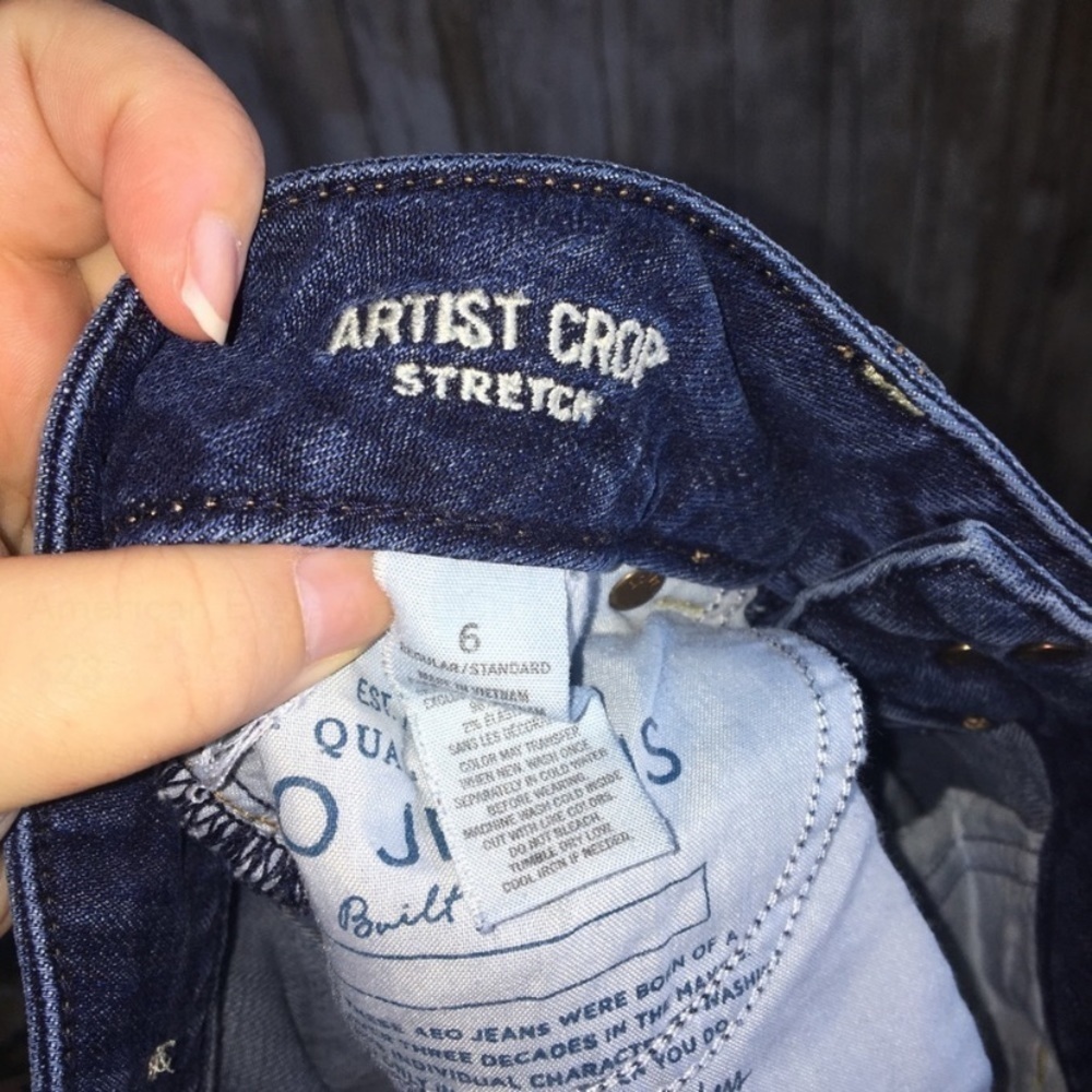 American Eagle Artist Crop Jeans - Picture 9 of 9